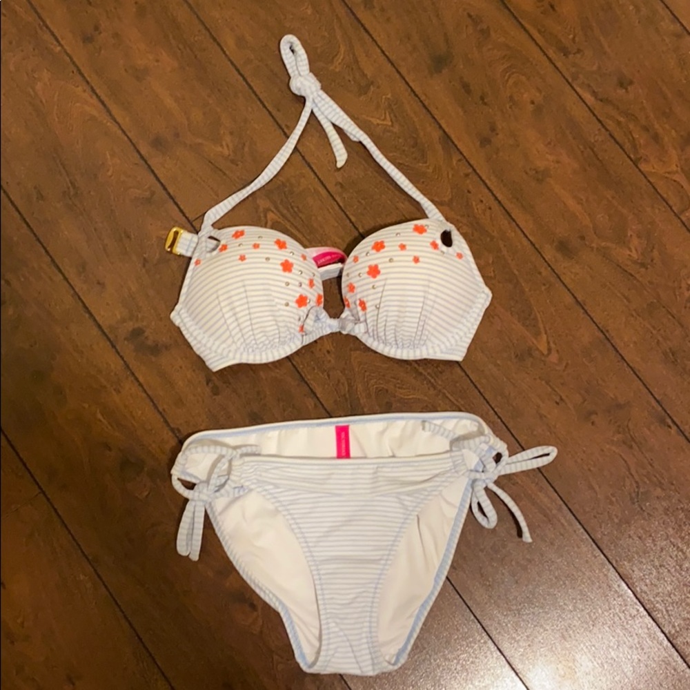 VS Bikini